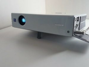 Sony VPL-CX5